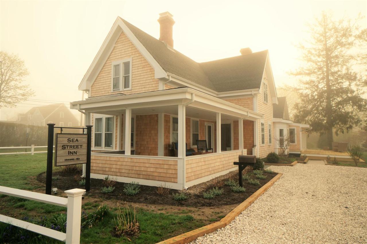 Sea Street Inn 하이니스 포트 외부 사진