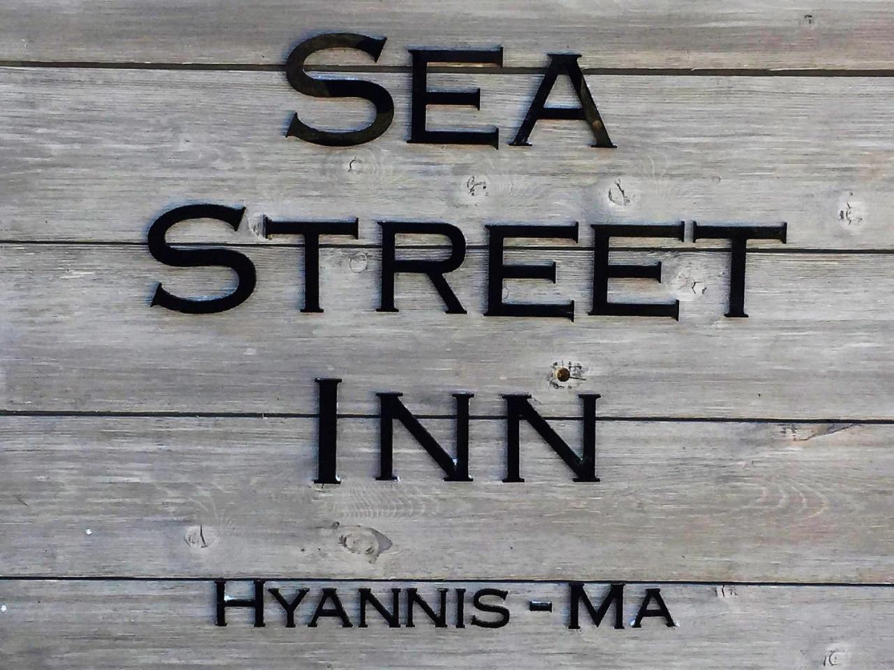 Sea Street Inn 하이니스 포트 외부 사진